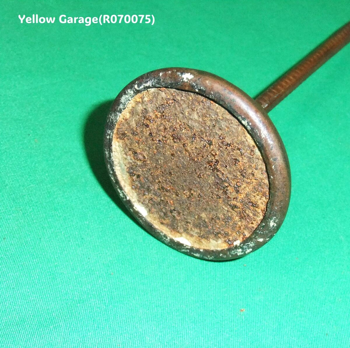 アンティーク真鍮製アクセサリスタンド(縞模様装飾)