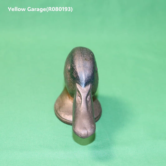 フランス・パリの老舗金物商 KIRBY, BEARD & Co. によって製作されたアヒル(DUCK)をモチーフにした真鍮製ヴィンテージ・ボトルオープナー_正面