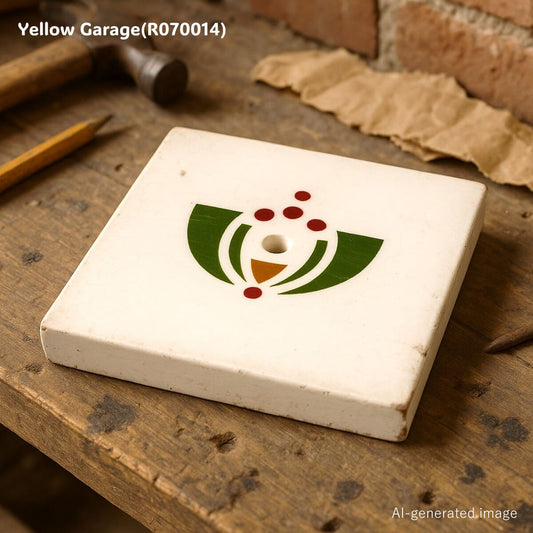 アールデコの息吹を纏う、小さな芸術品