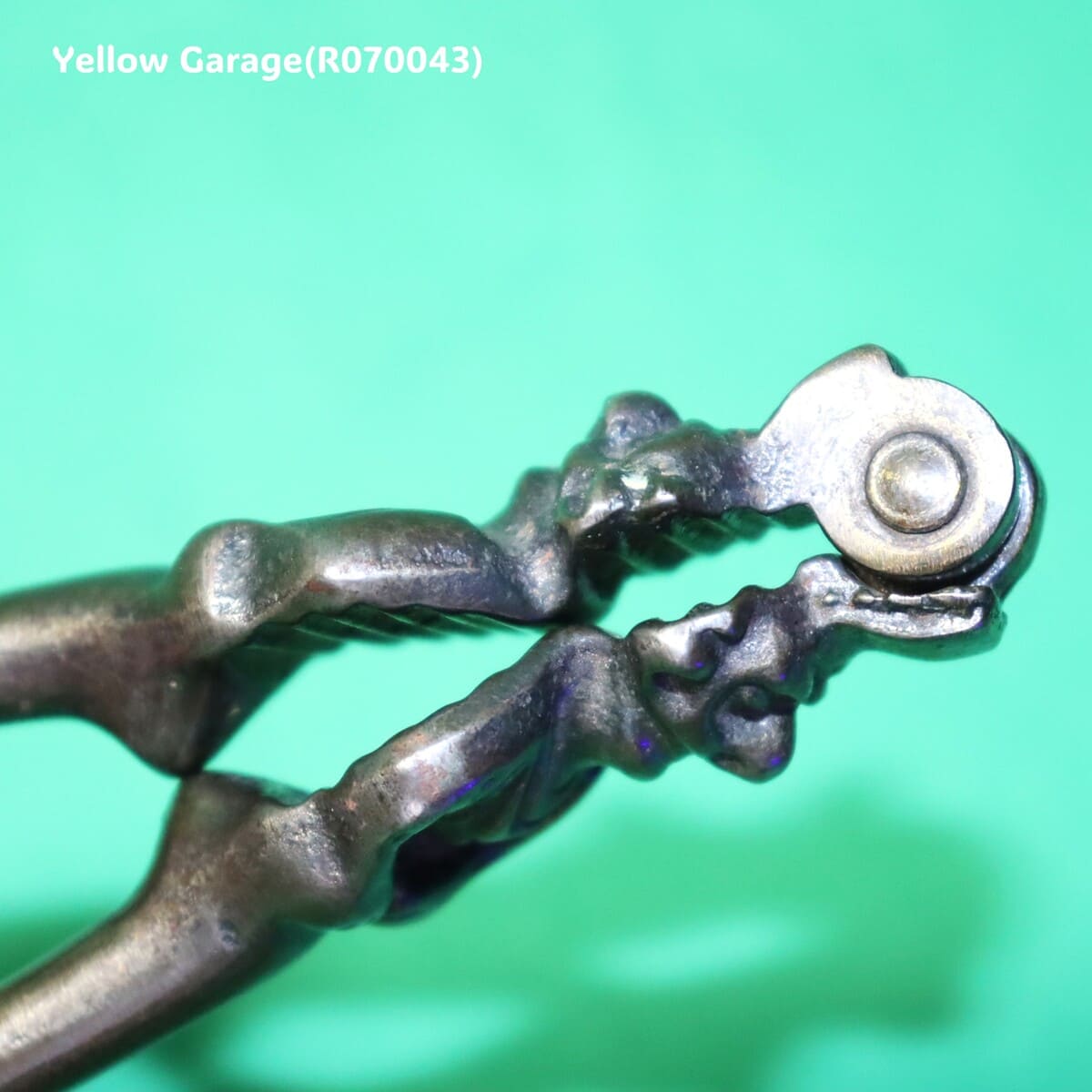 アンティーク鉄製ナッツクラッカー／人物モチーフ（王様または道化師デザイン）