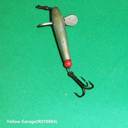 アンティーク メタル製 フィッシュルアー 小型 スクリューウィング付