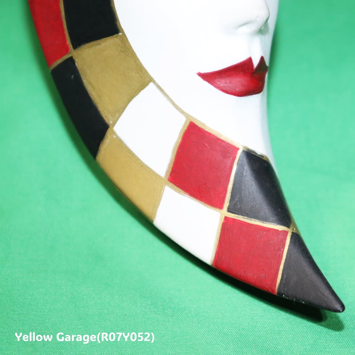 ヴィンテージ・ムーンフェイス・ハーフマスク（陶器製）