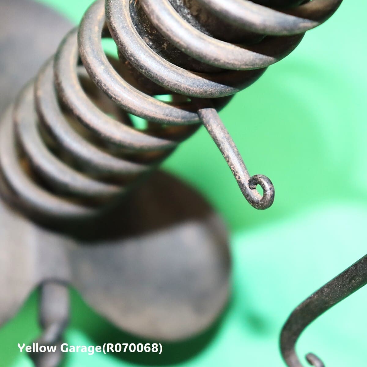 アンティーク 鉄製スプリングキャンドルスタンド