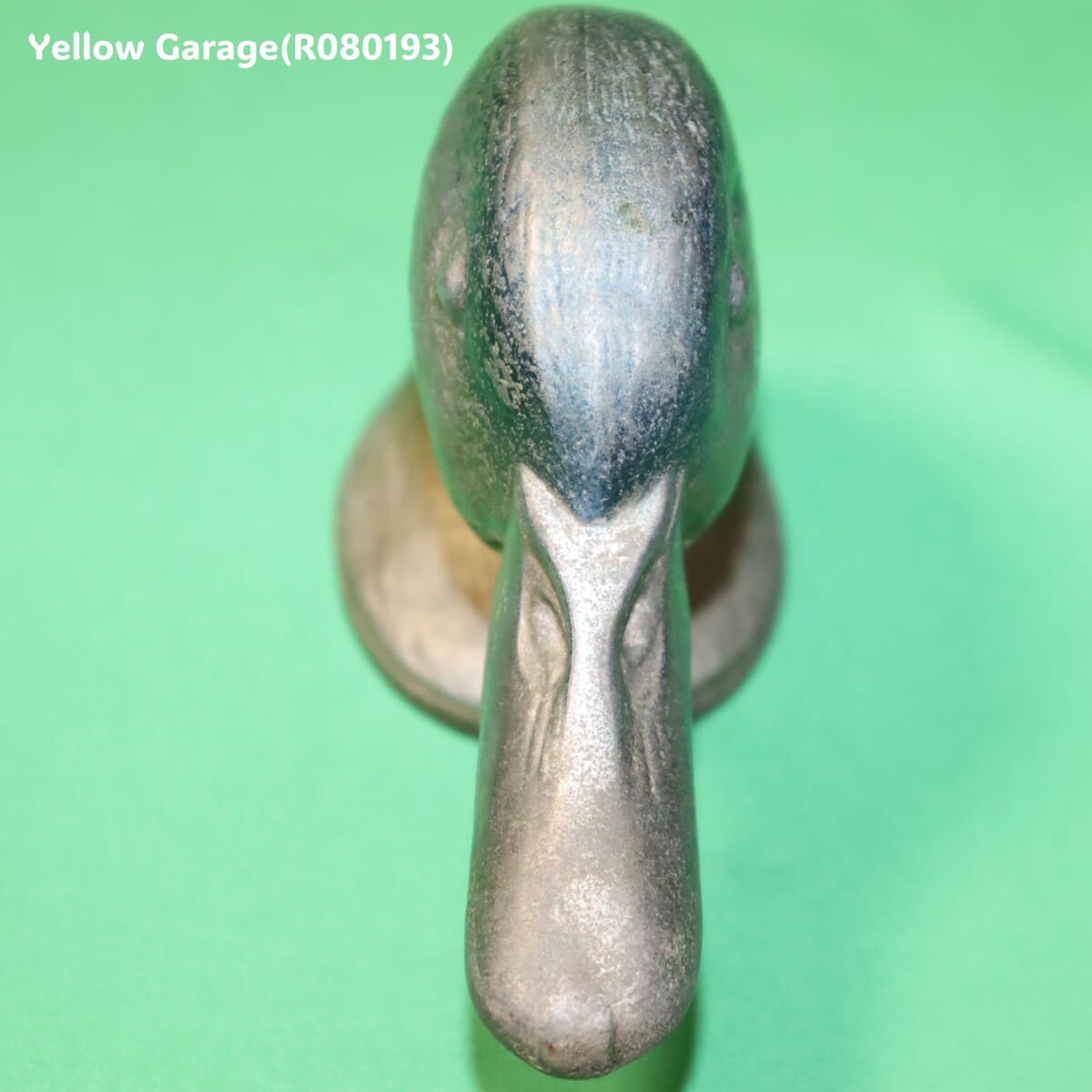 フランス・パリの老舗金物商 KIRBY, BEARD &amp; Co. によって製作されたアヒル（DUCK）をモチーフにした真鍮製ヴィンテージ・ボトルオープナー＿アップ正面