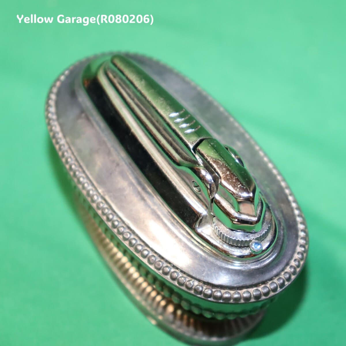 英国を代表するライターブランド RONSON（ロンソン） 製の希少なヴィンテージ卓上ライター＿アップ右下