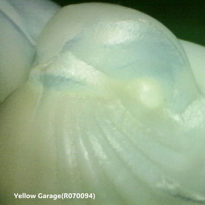 Sabino France製 オパルセントガラス小鳥像 “Oiseau aux Ailes Déployées”