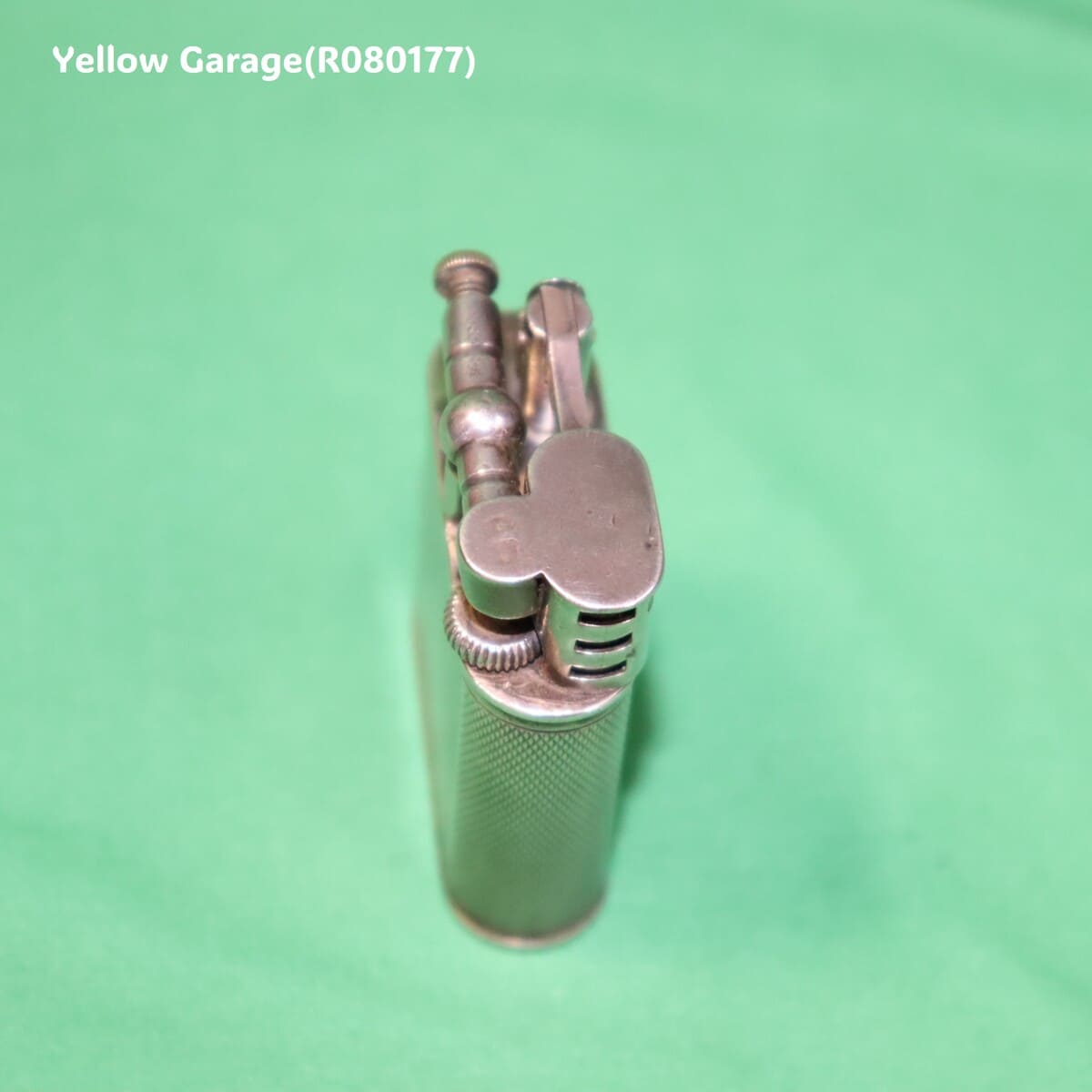 英国 Dunhill による「Dunhill Sport」オイルライター＿下向き