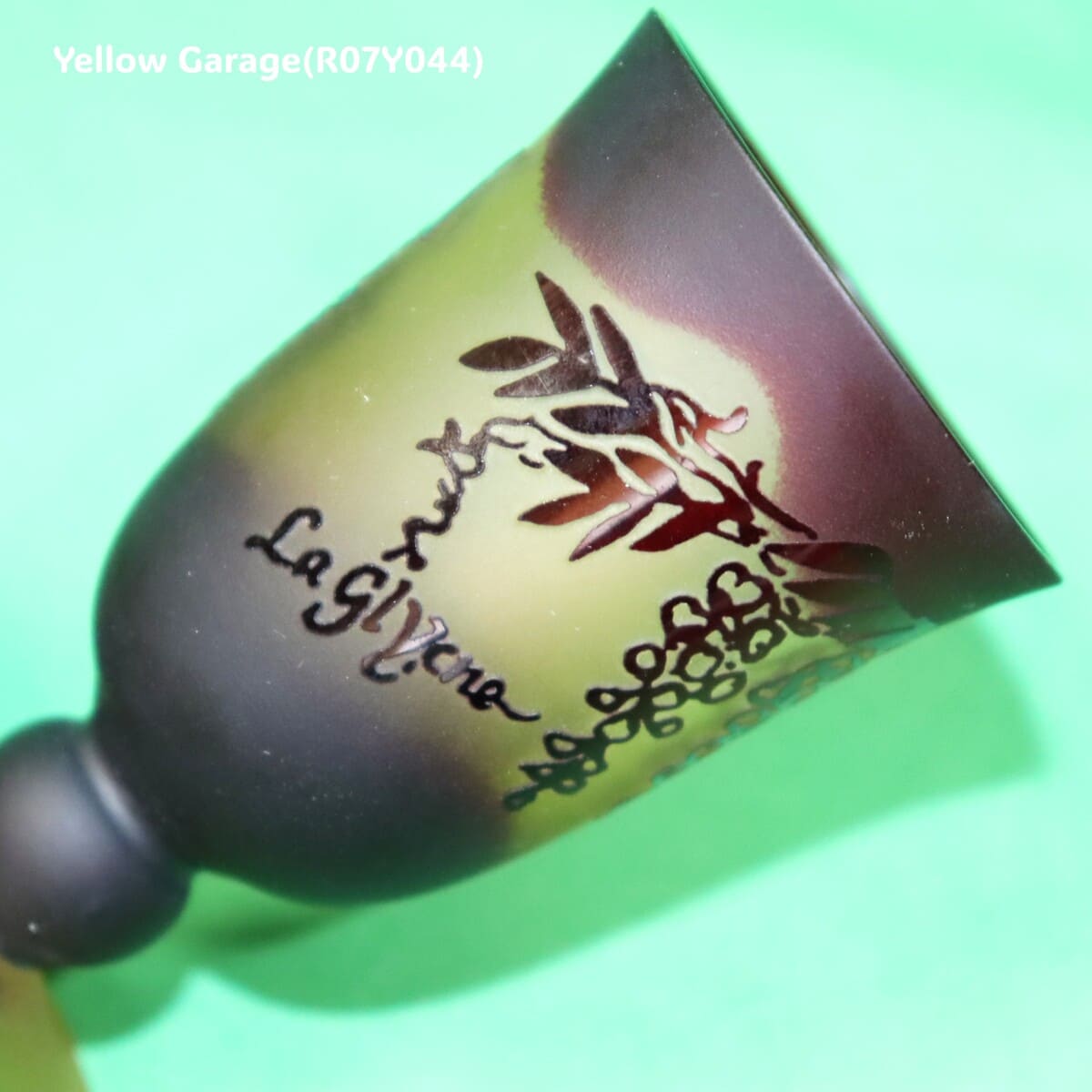 アールヌーヴォー風 葡萄文様 小型グラス 2客セット（高さ9cm）