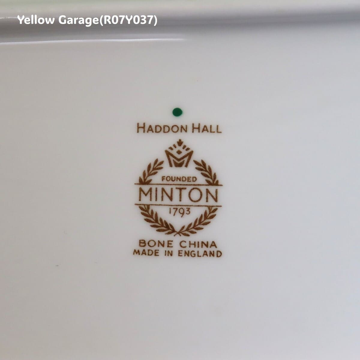 MINTON（ミントン） Haddon Hall サンドイッチプレート（幅 約30 cm／幅 約14 cm）