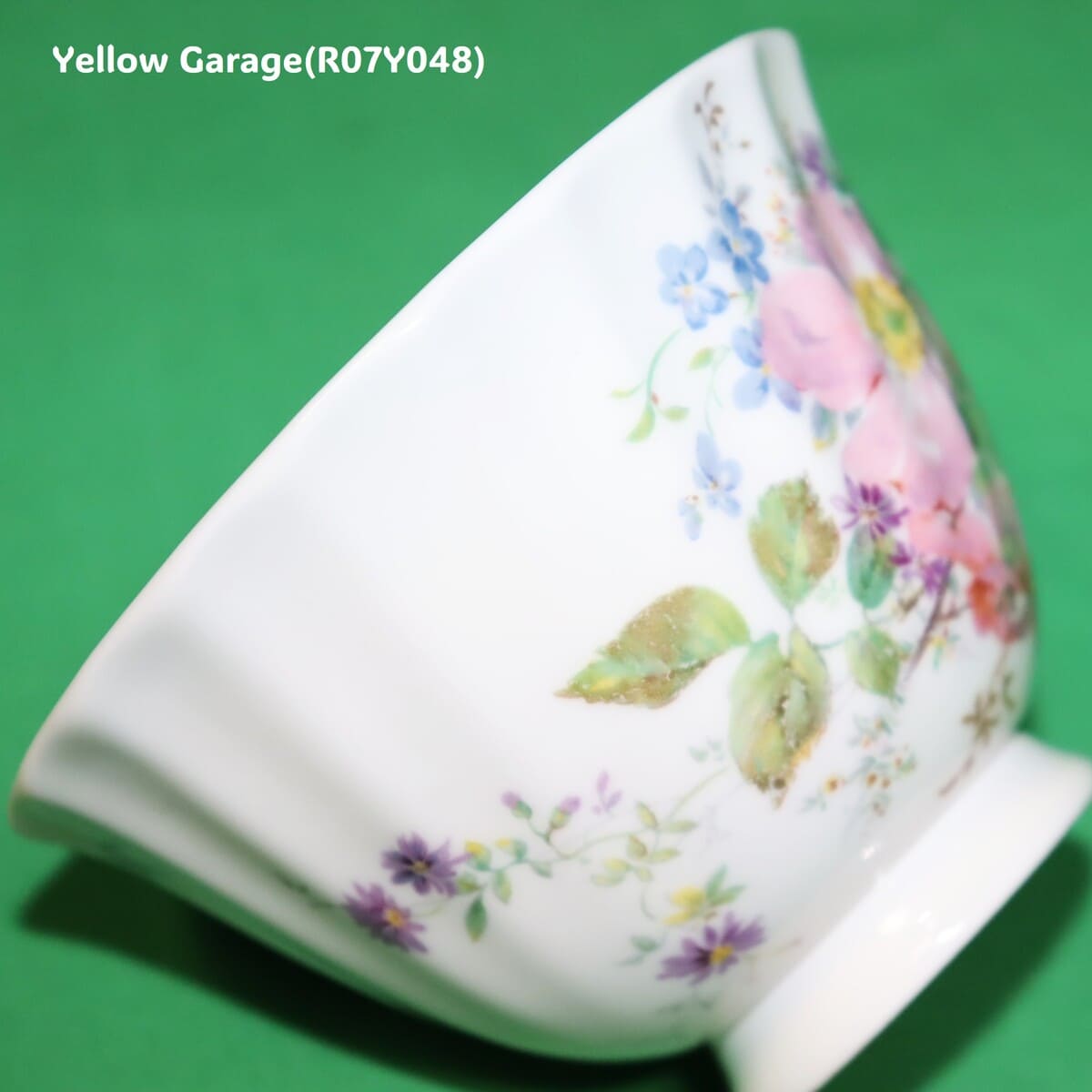 Royal Doulton（ロイヤル・ドルトン）“ARCADIA（アルカディア）” ティーカップ ペア