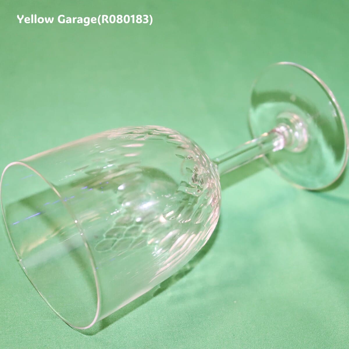 1936年以前に製造されたと考えられるオールド・バカラのワイングラス_口左下