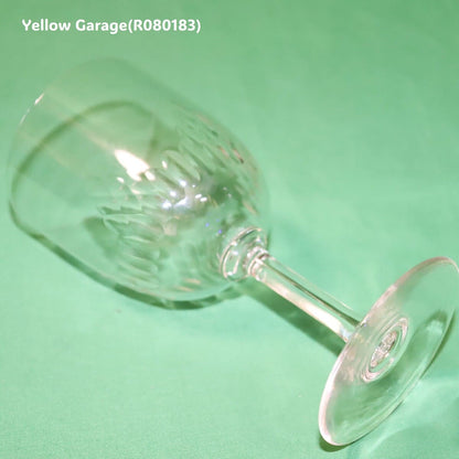 1936年以前に製造されたと考えられるオールド・バカラのワイングラス_底右下
