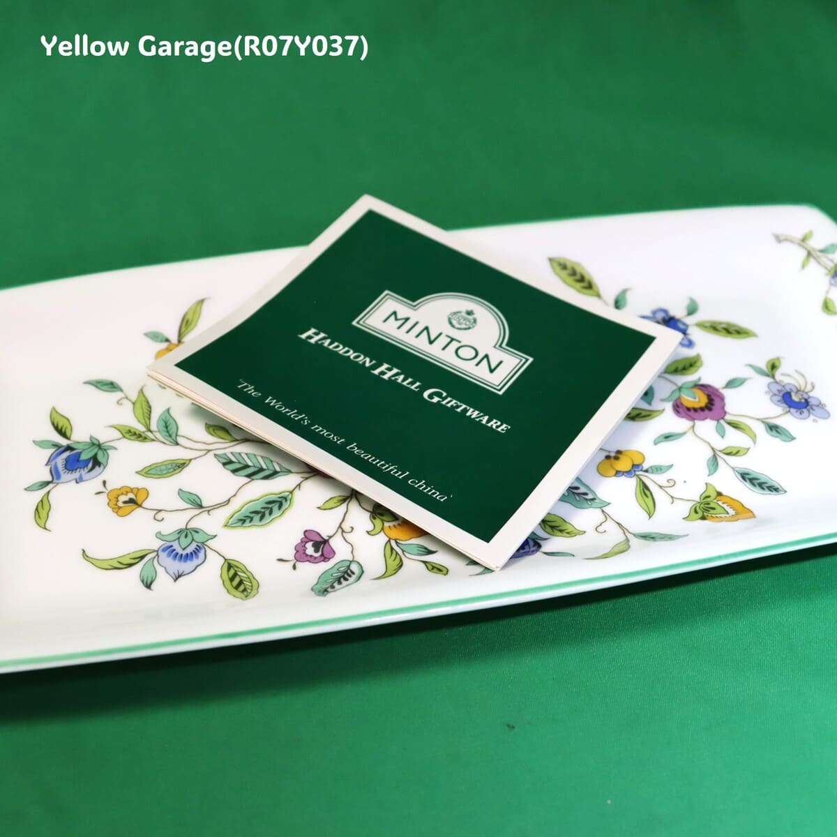 MINTON（ミントン） Haddon Hall サンドイッチプレート（幅 約30 cm／幅 約14 cm）