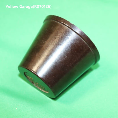 ベークライト製のチョコレートモールド＿口右上アップ