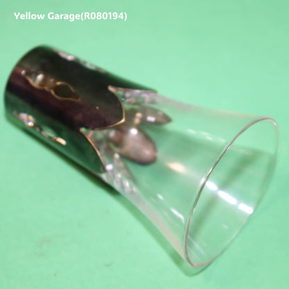 透明感のあるガラスにシルバー調の袴（はかま）を合わせた趣深いアンティークグラス4個セット_口右下アップ