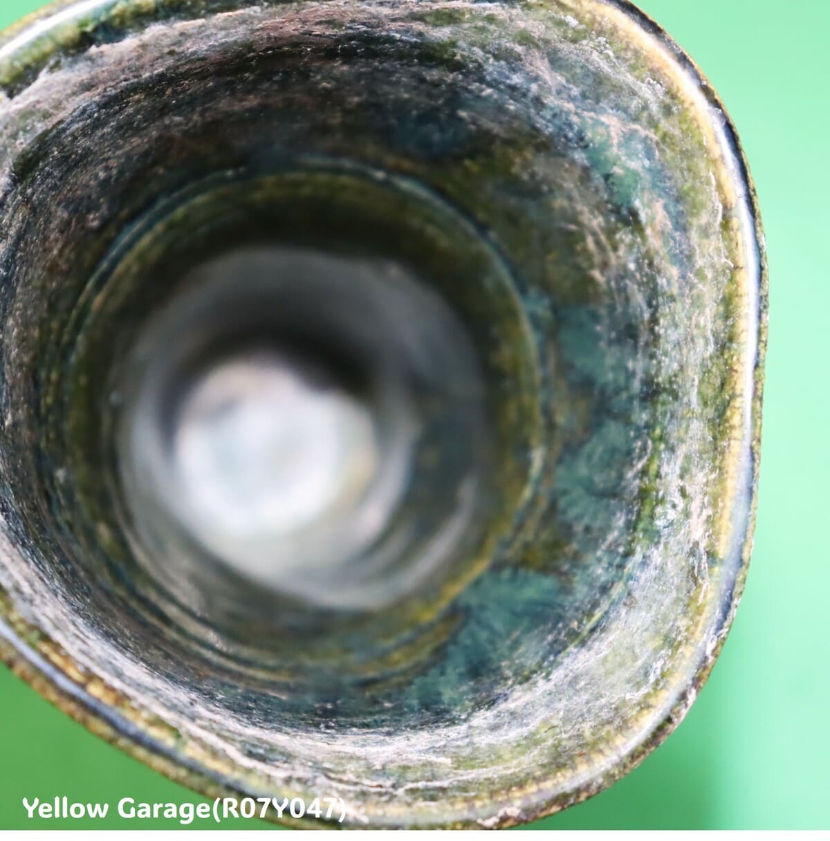 棚橋淳 作　織部青海波文 フリーカップ（高さ14cm）