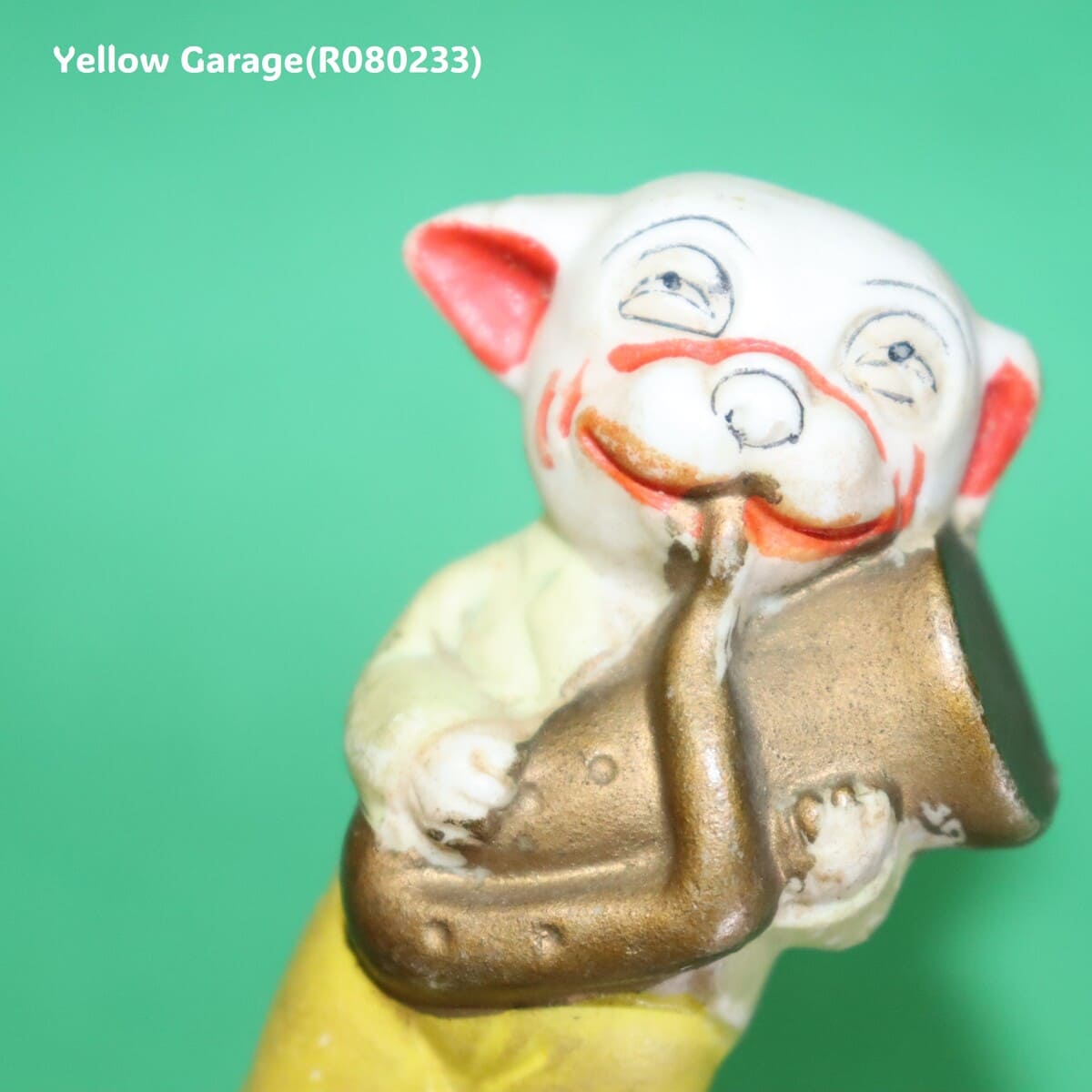 1920〜30年代に世界的な人気を博したキャラクターBonzo のヴィンテージフィギュア音楽隊3体セットです_ホルンアップ