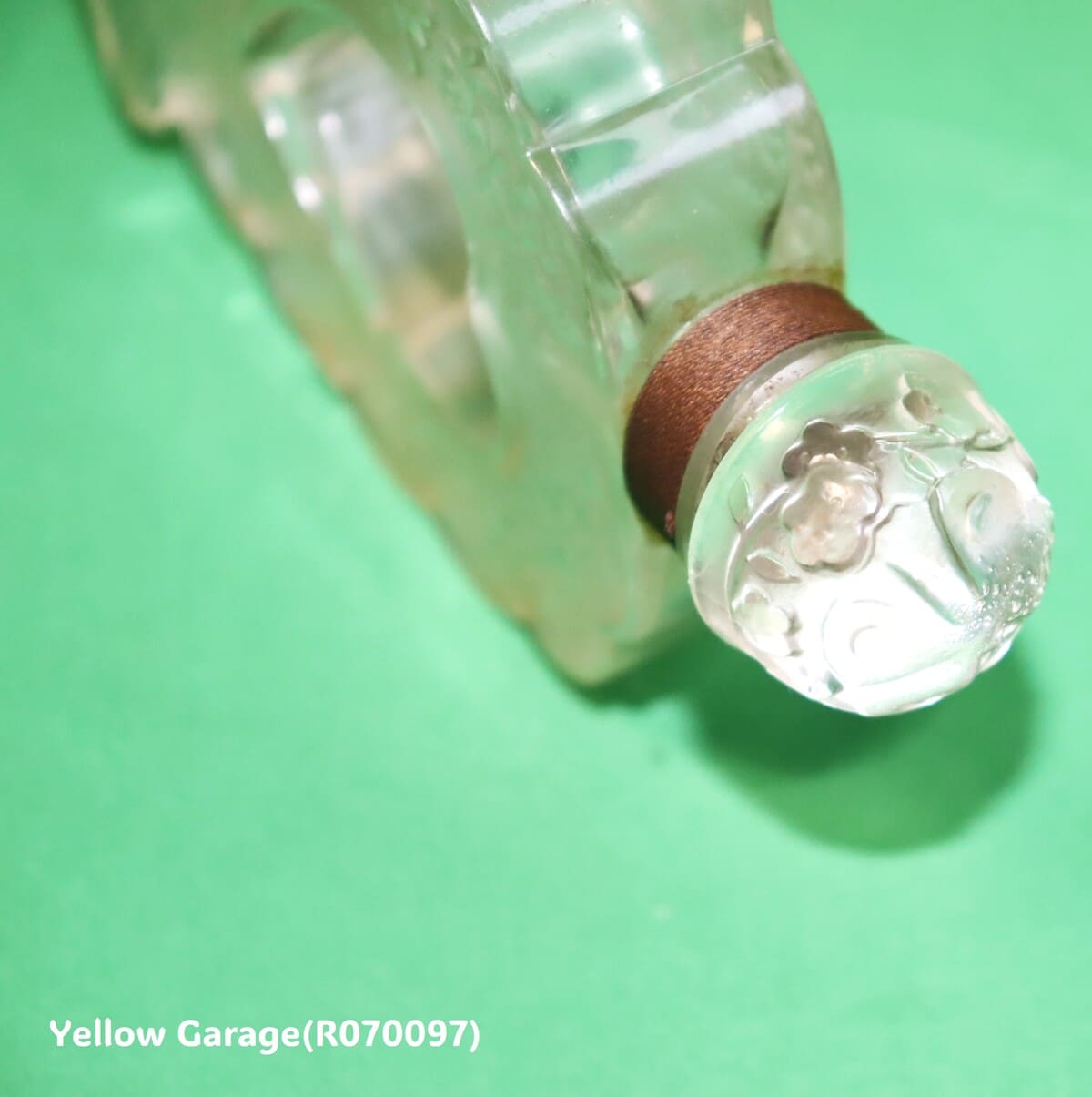 ニナ・リッチ × ラリック アールデコ香水ボトル「COEUR JOIE（喜びの心）