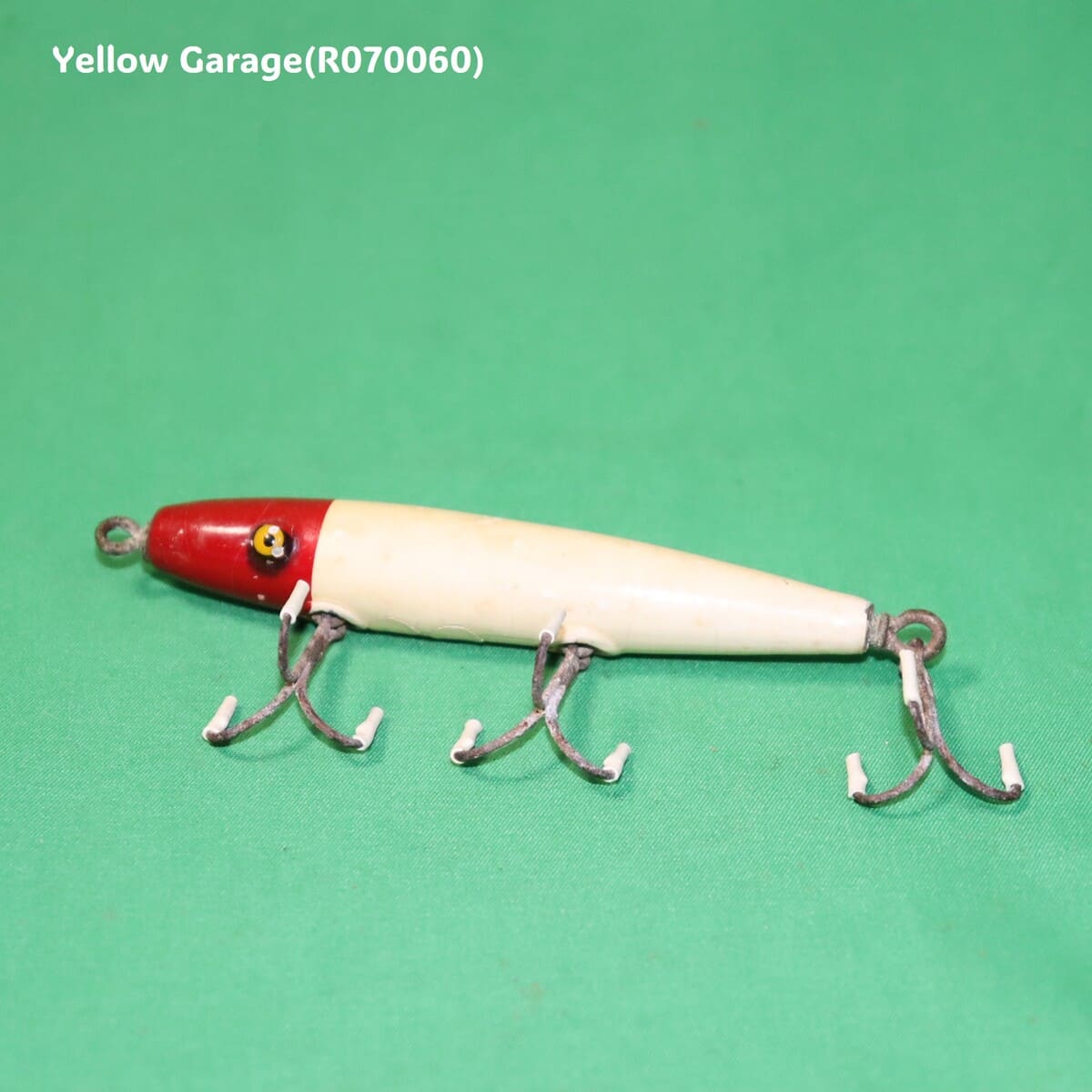 Pflueger（フルーガー） アンティーク木製ルアー Red Head White Body 4950全体