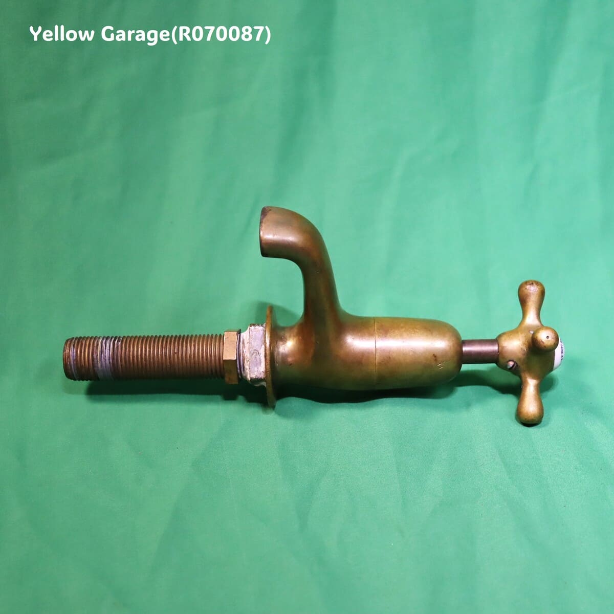 H.PONTIFEX & SONS LTD 真鍮製 アンティーク蛇口（HOT表記／セラミックトップ）　正面