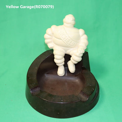 【英国製オリジナル】ミシュラン ビバンダム 灰皿（ベークライト製・ヴィンテージ1940〜50年代）＿正面