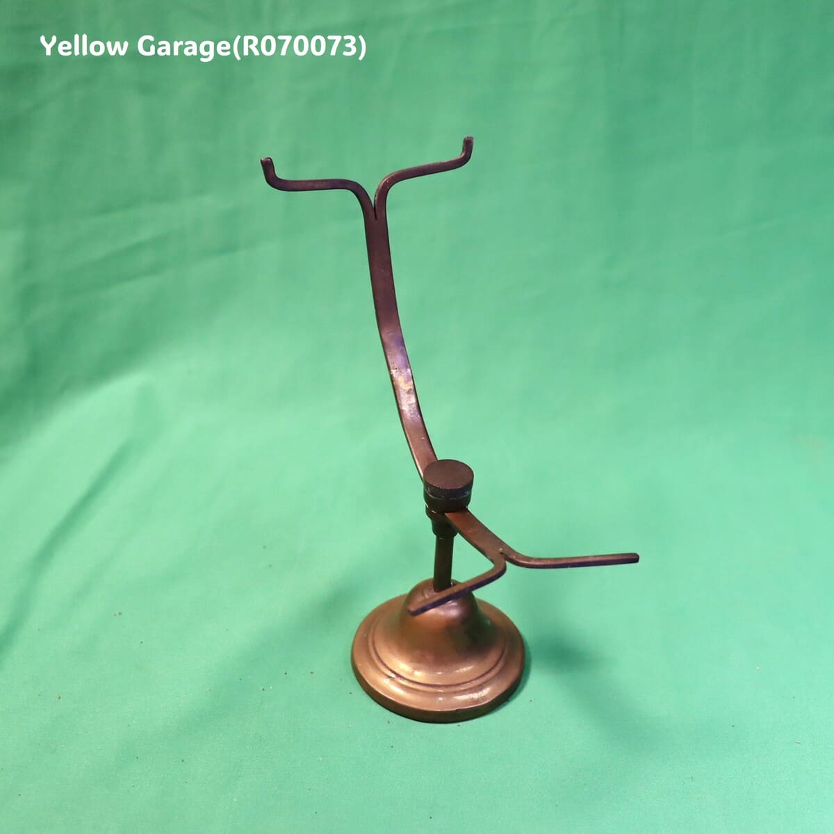 【真鍮製】アンティーク シューズディスプレイスタンド（ハイアングルタイプ）