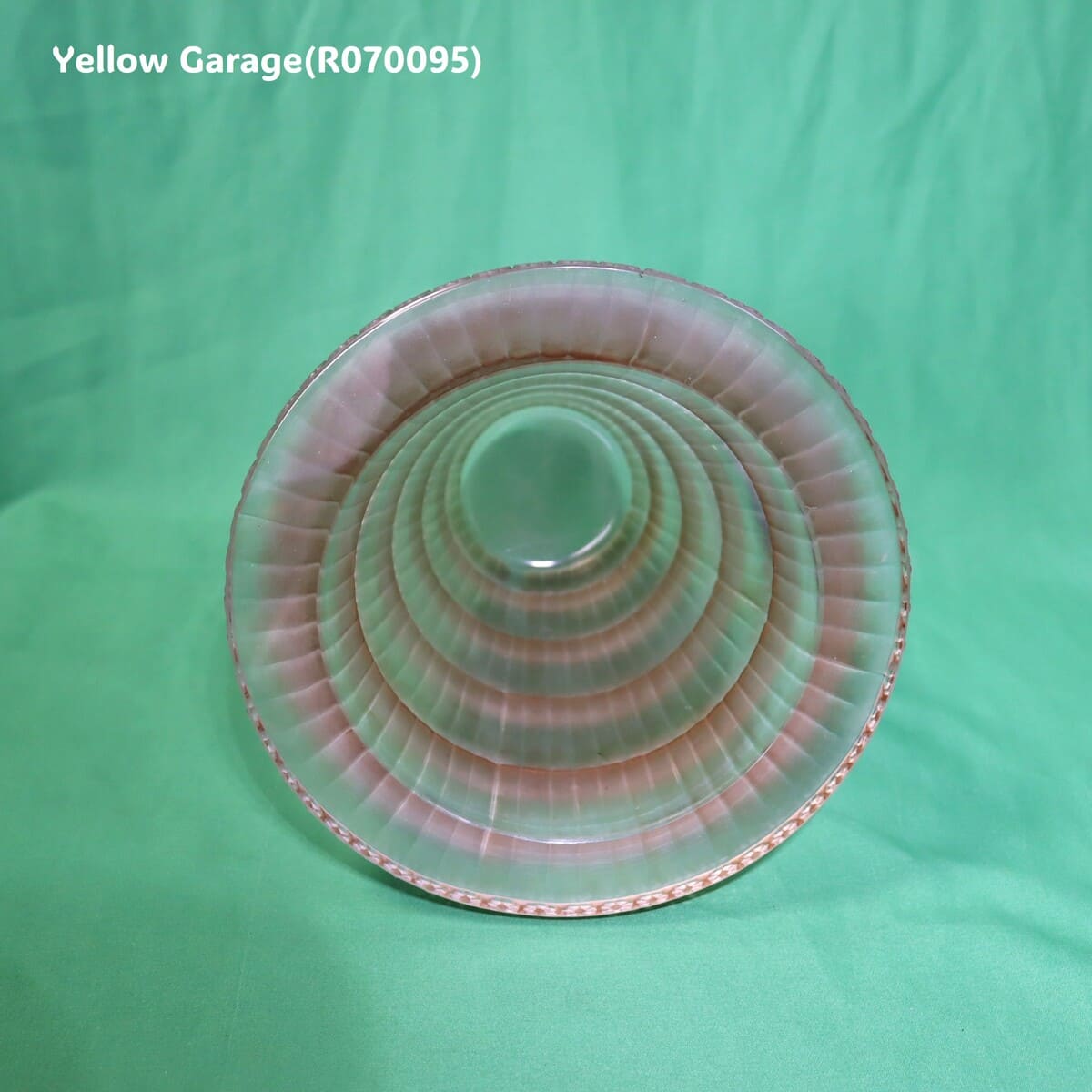 R. LALIQUE フラワーモチーフ厚手アールデコ・ガラスポット　上