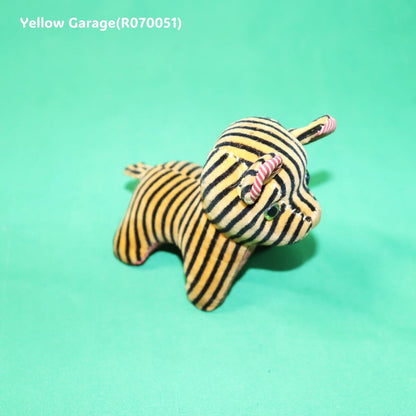 ヴィンテージ メジャー付きぬいぐるみ（FOREIGNタグ・CTマーク）｜ヨーロッパ製 手のひらサイズ