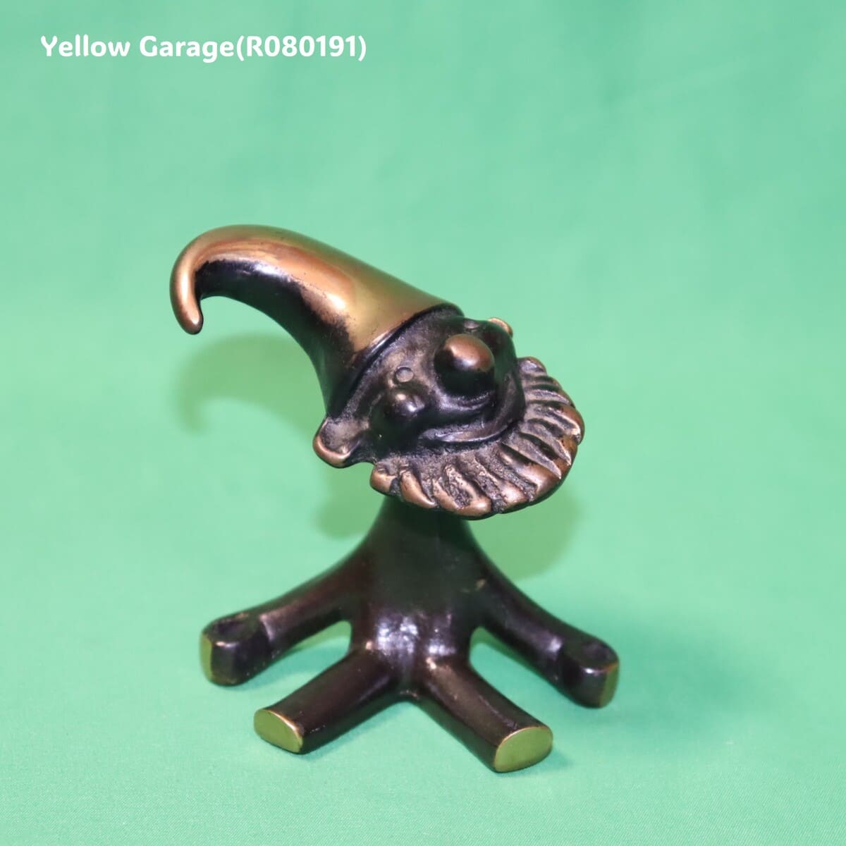 1960年代にオーストリアで制作されたWalter Bosse（ウォルター・ボッセ）によるオリジナルのビエンナブロンズ製ノーム（小人）フィギュア＿正面