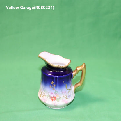 19世紀末〜20世紀初頭に製造されたフランス・リモージュのアンティークティーセット_ミルクポット全体