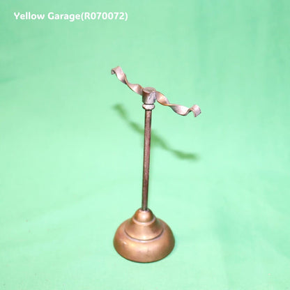 【真鍮製】アンティーク アクセサリースタンド（ツイストバータイプ）