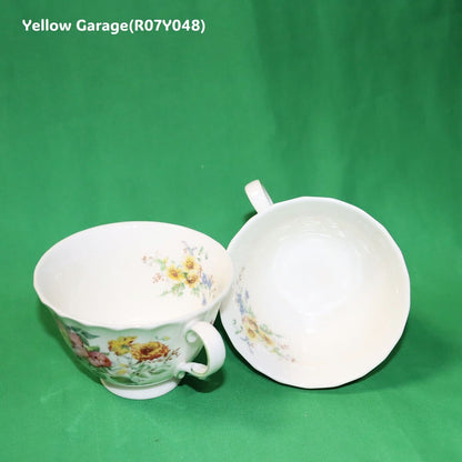 Royal Doulton（ロイヤル・ドルトン）“ARCADIA（アルカディア）” ティーカップ ペア