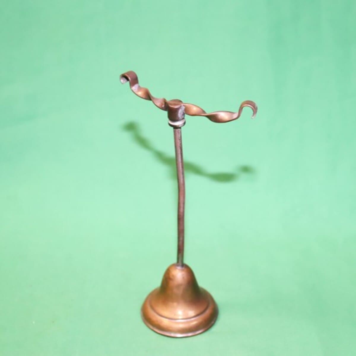 アンティーク 真鍮製ツイストバー アクセサリースタンド