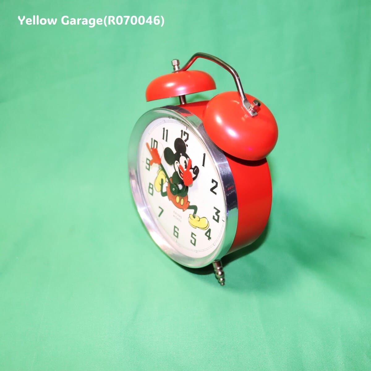 1977年製 フランス・Bayard社製 ミッキー・アラームクロック（手巻き式）＿斜め