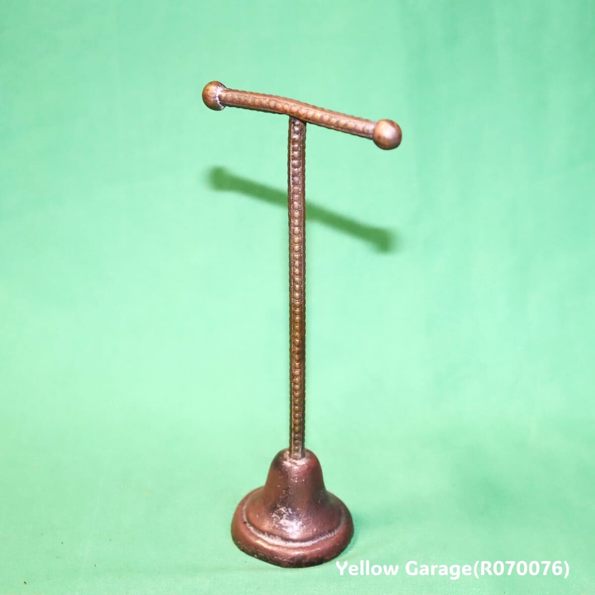 アンティーク 真鍮製アクセサリースタンド（PT 27刻印入）