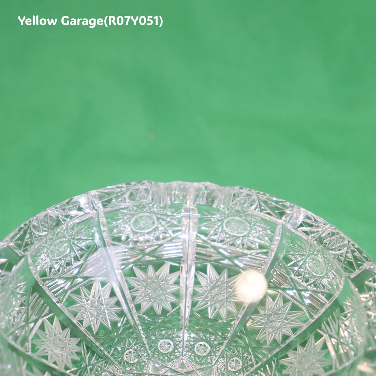 ヴィンテージカットガラス灰皿｜クリスタル調重厚デザイン