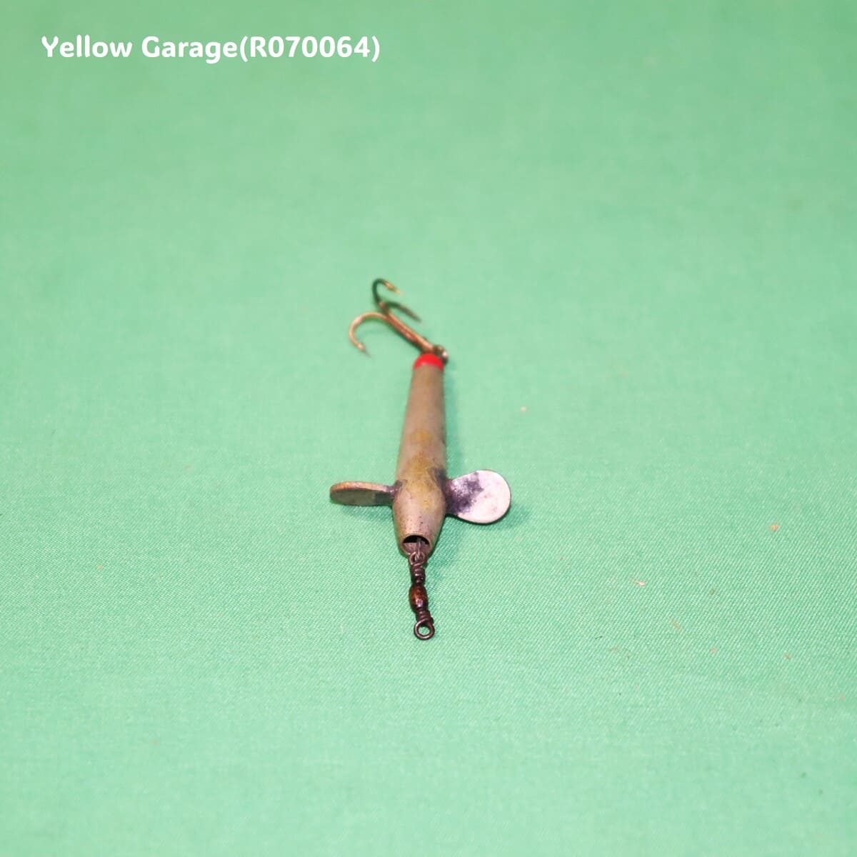 アンティーク メタル製 フィッシュルアー 小型 スクリューウィング付