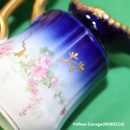 19世紀末〜20世紀初頭に製造されたフランス・リモージュのアンティークティーセット_ミルクポット絵柄アップ