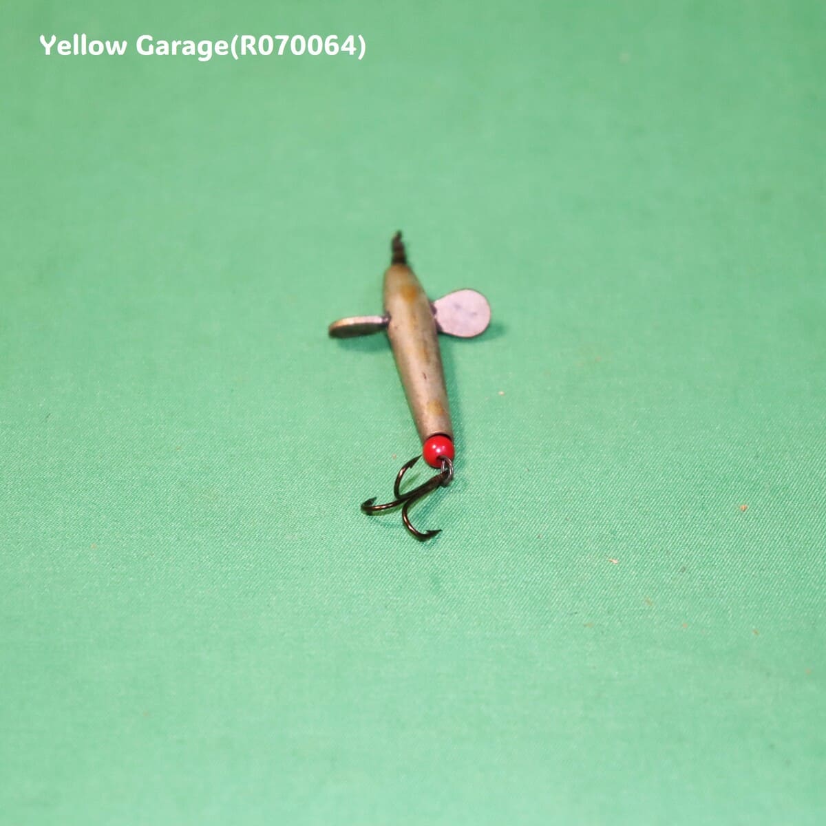 アンティーク メタル製 フィッシュルアー 小型 スクリューウィング付