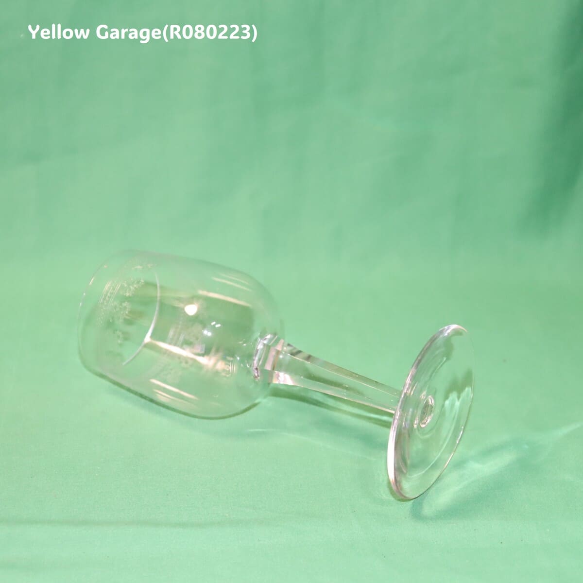 フランスを代表するクリスタルブランドオールドバカラによる「ポンパドール」シリーズのアンティーク・ウォーターグラ＿左上