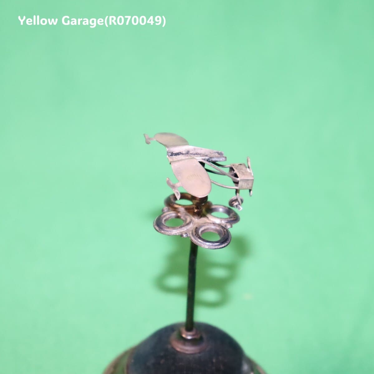 アンティーク純銀製 ソーイング針山／飛行機モチーフ（バーミンガム 1900年代初頭）