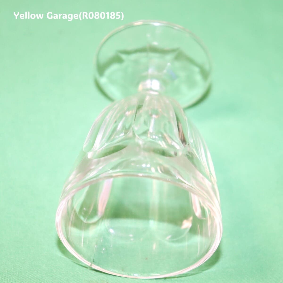 フランスの老舗ガラスメーカー「リュミナルク」によるクラシカルなデザインのワイングラス6客セット_口下アップ