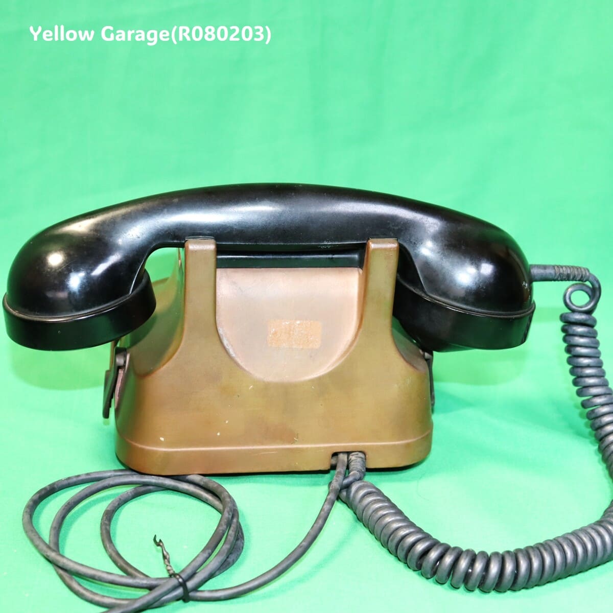 1950年代のベルギー製RTT（ベルギー国営電話会社）仕様のクラシカルなダイヤル式電話機＿後ろ