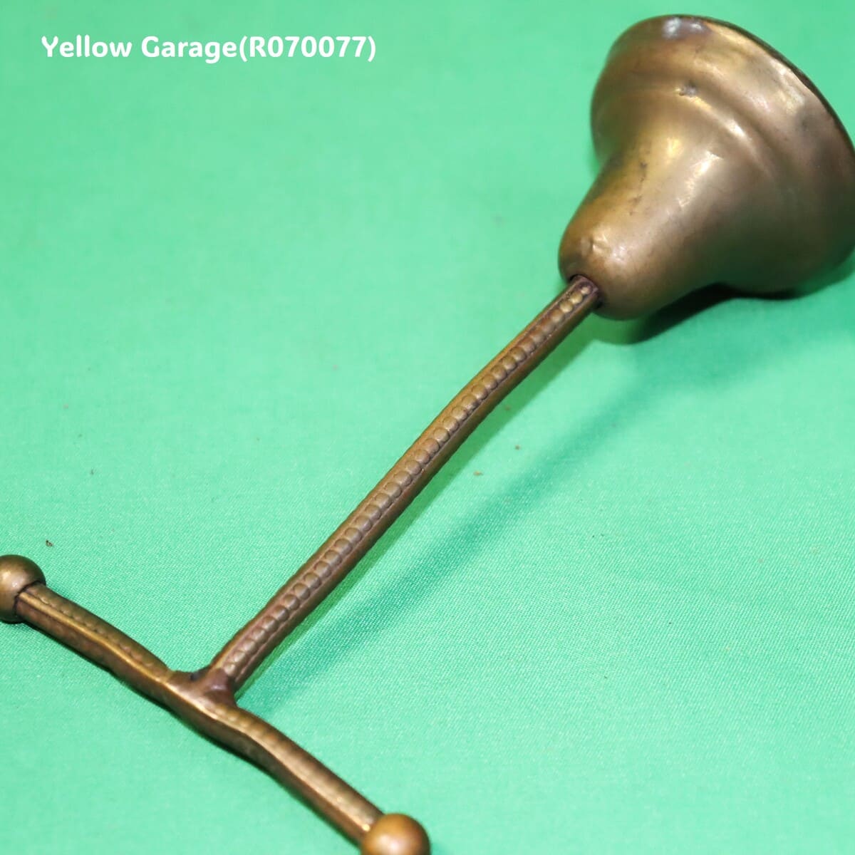 アンティーク 真鍮製アクセサリースタンド（縞模様デザイン）