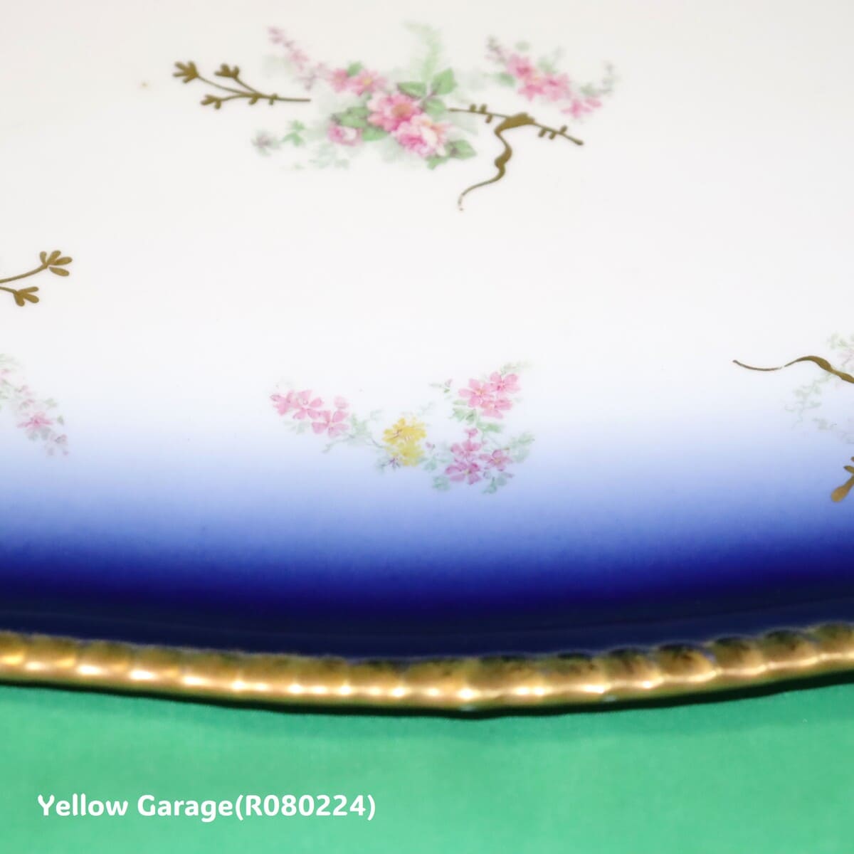 19世紀末〜20世紀初頭に製造されたフランス・リモージュのアンティークティーセット_トレイ下