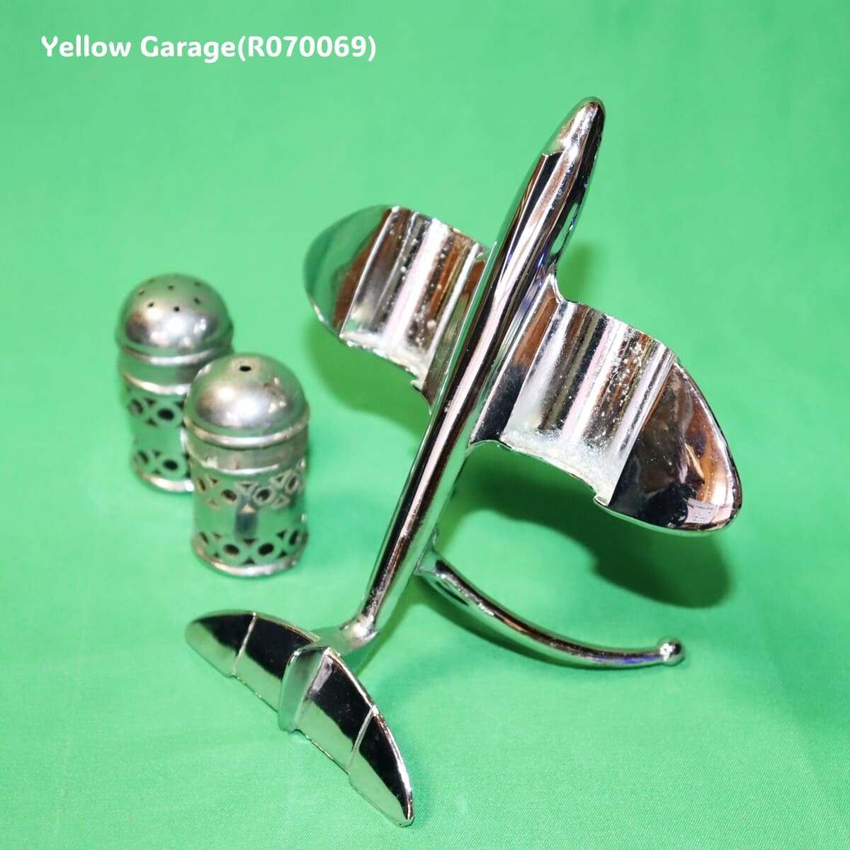 アンティーク 飛行機型 ソルト＆ペッパースタンド （Crusader製 / Made in England）