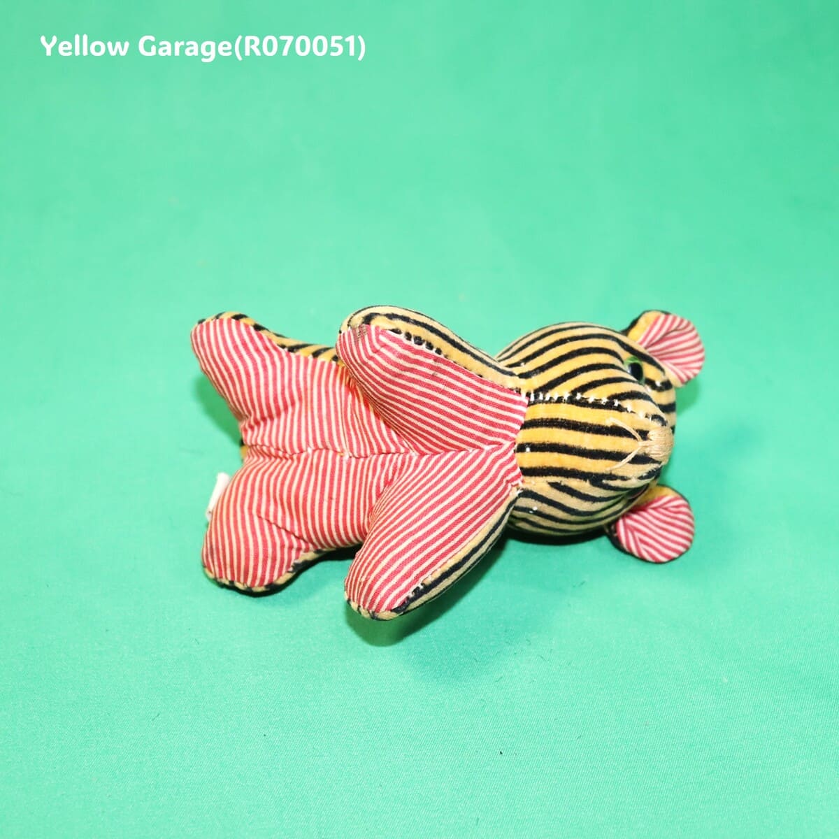 ヴィンテージ メジャー付きぬいぐるみ（FOREIGNタグ・CTマーク）｜ヨーロッパ製 手のひらサイズ