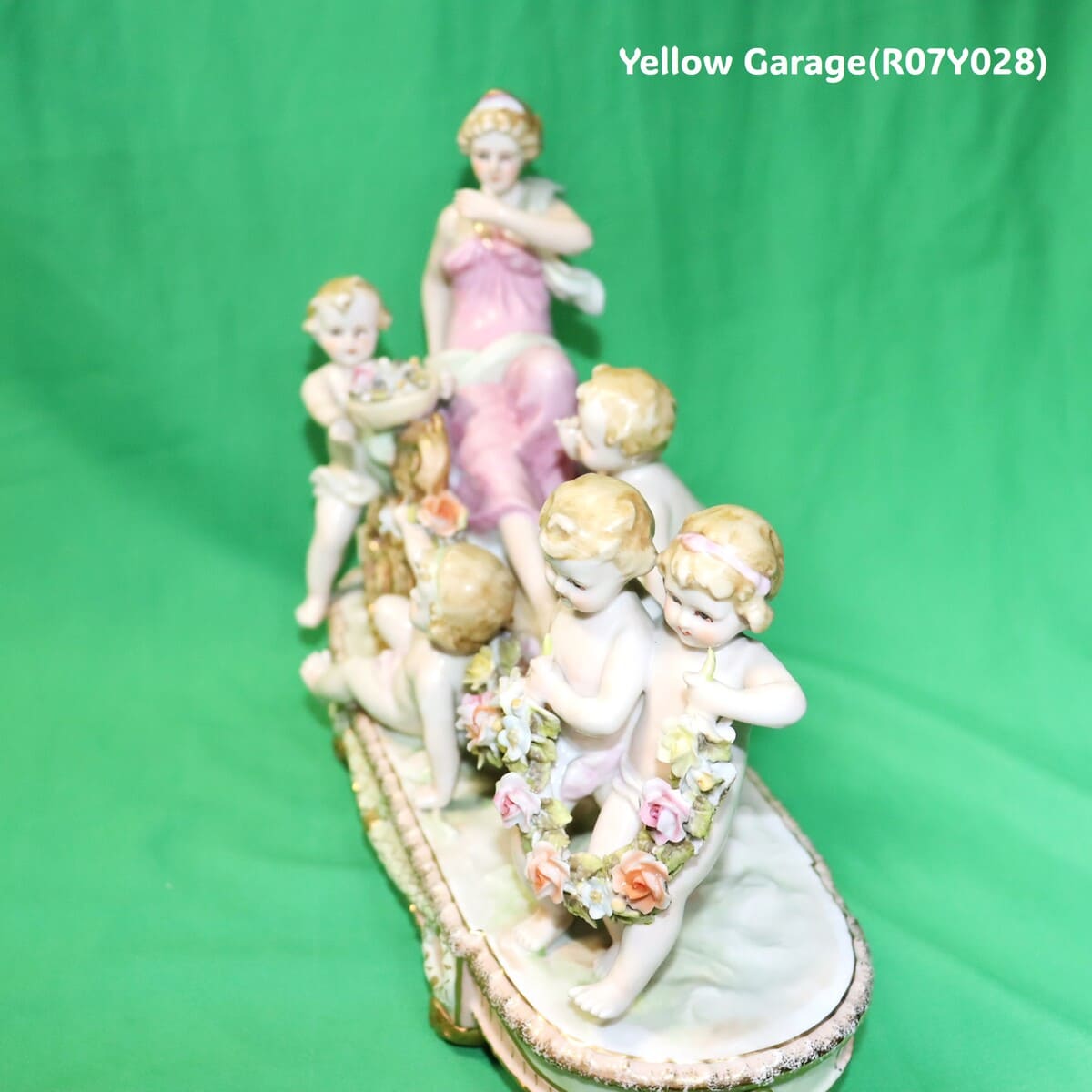 ロココスタイル 女神と天使の陶器フィギュリン｜ビスクポーセリン置物 28cm