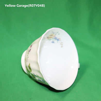 Royal Doulton（ロイヤル・ドルトン）“ARCADIA（アルカディア）” ティーカップ ペア