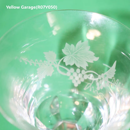 葡萄文様エッチング入りワイングラス（高さ14cm／ヴィンテージ風）